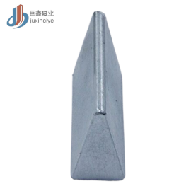三角形磁铁
